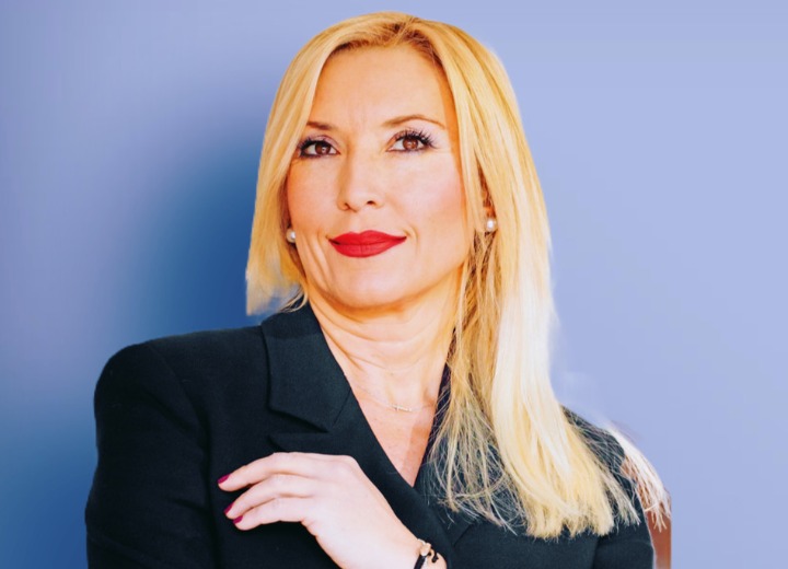 ΚΙΝΔΥΝΕΥΕΙ Η ΔΗΜΟΚΡΑΤΙΑ;