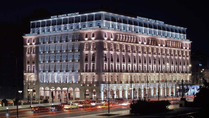 Η Ιστορία του κέντρου της Αθήνας έχει όνομα: Ξενοδοχείο «Μεγάλη Βρεταννία»!