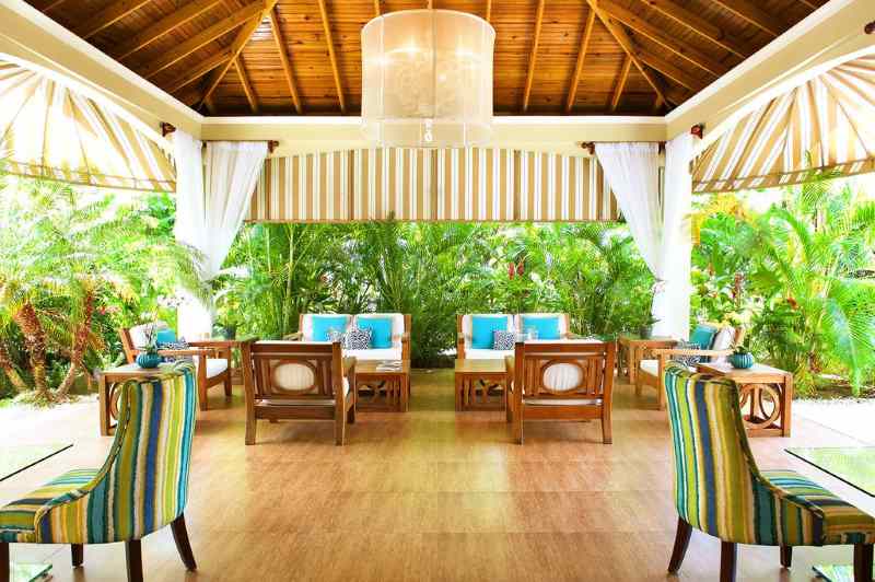 sandy haven resort: Τα γαλαζοπράσινα νερά της Καραϊβικής στα… πόδια σας