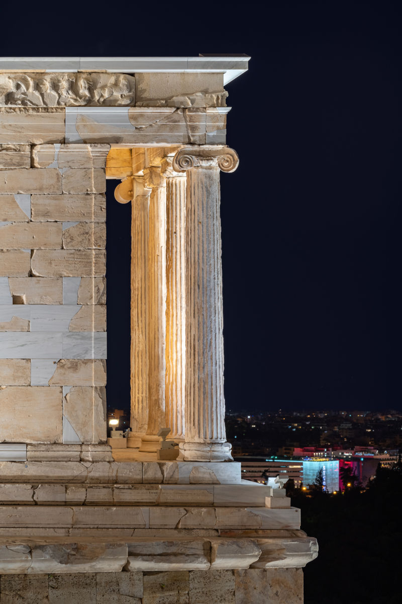 Ναός Αθηνάς Νίκης πλαϊνή λήψη - Gavriil Papadiotis