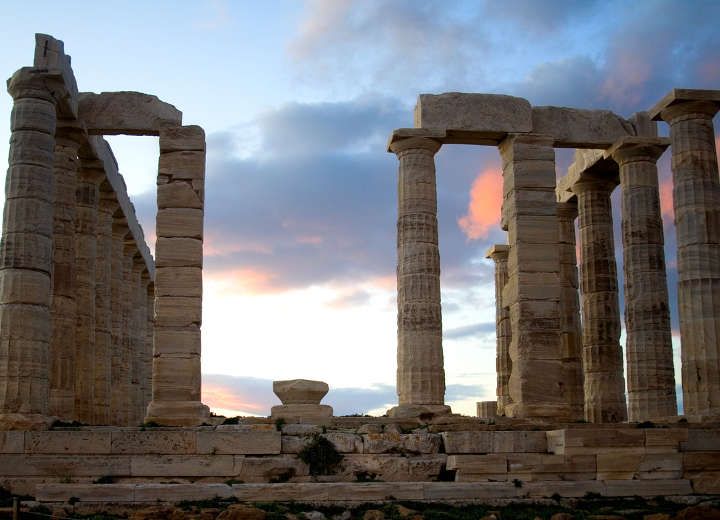 ΣΟΥΝΙΟ: Μια βραδιά στου Ποσειδώνα!