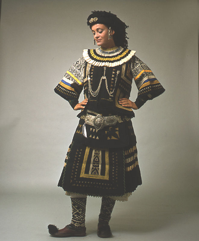 the women of tradition and their attire